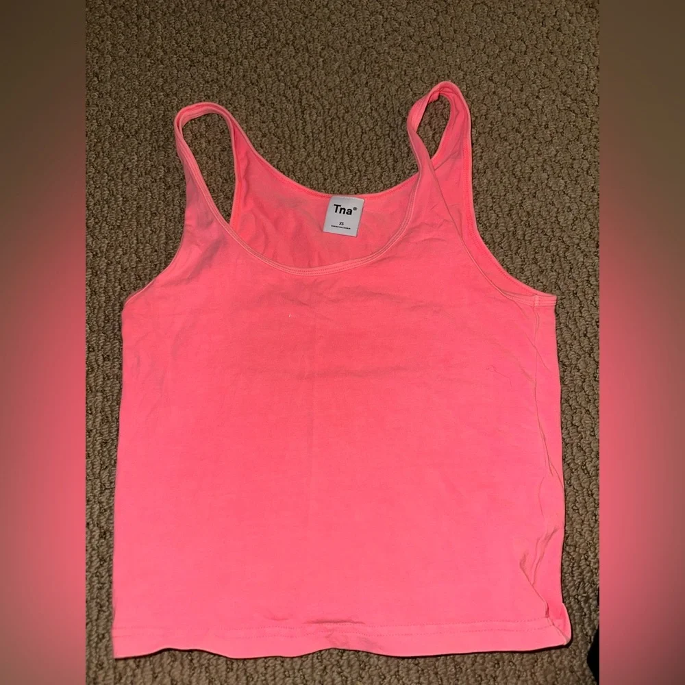 TNA Butter Hot Pink Tank Top - Picture 1 of 1